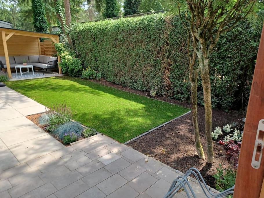 Boshuis Met Grote Tuin I Vakantiepark Met Zwembad Hoenderloo Ngoại thất bức ảnh